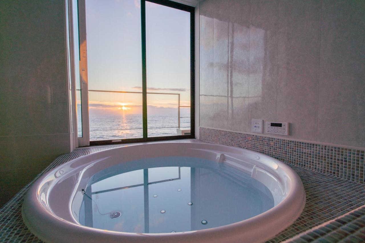 Sunset & Villa Spa Resort Fukui Buitenkant foto